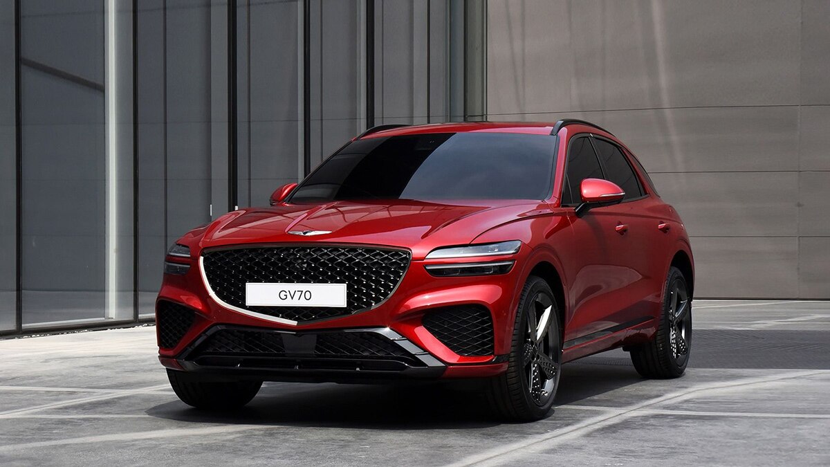 2022 Genesis GV70 front left in red
